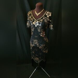 NWOT Size 2X Black and Gold Prom/Formal Dress